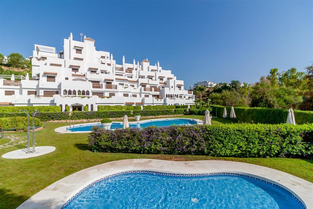 Golf Hill Estepona Canovas Dış mekan fotoğraf
