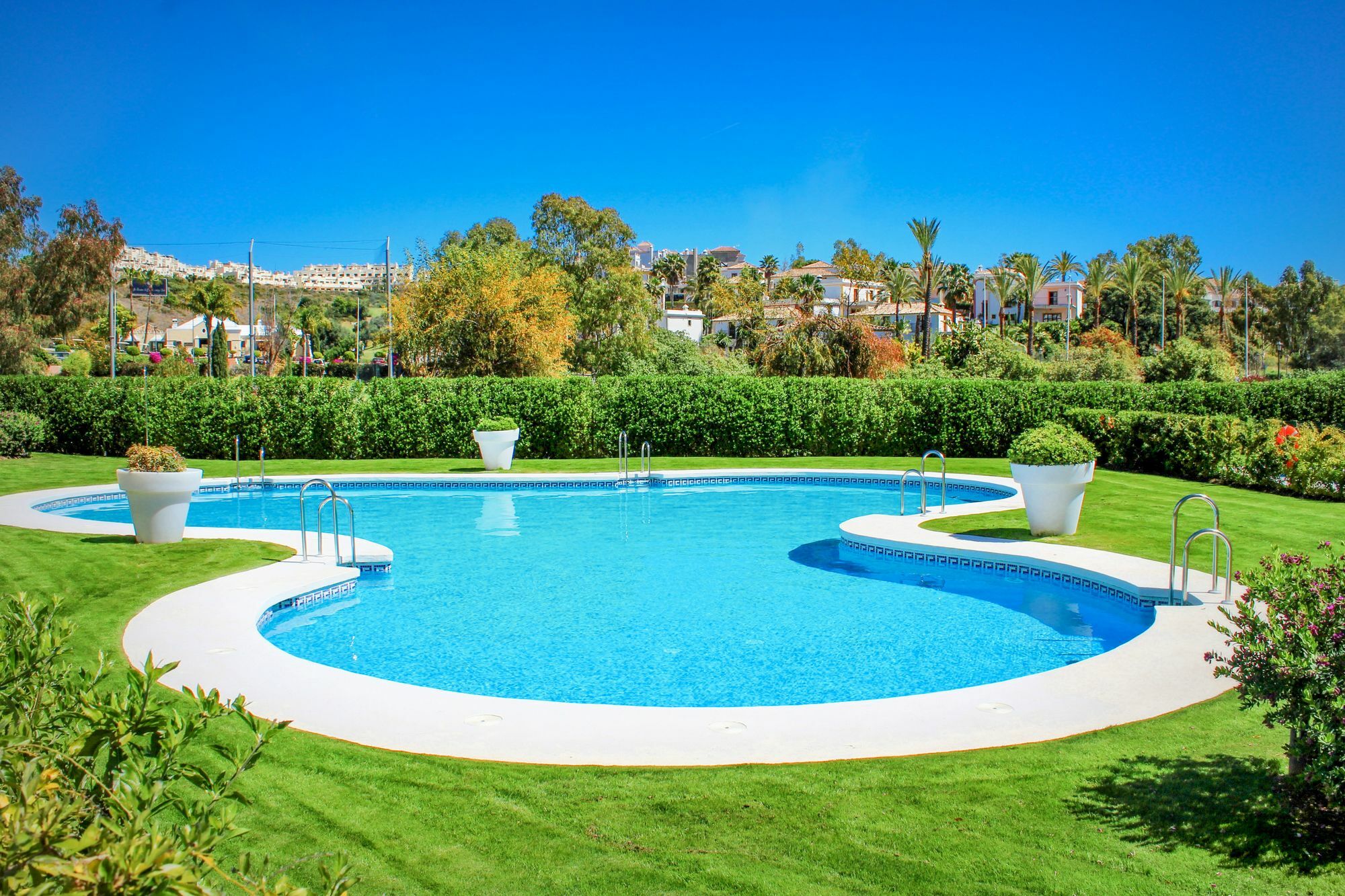 Golf Hill Estepona Canovas Dış mekan fotoğraf